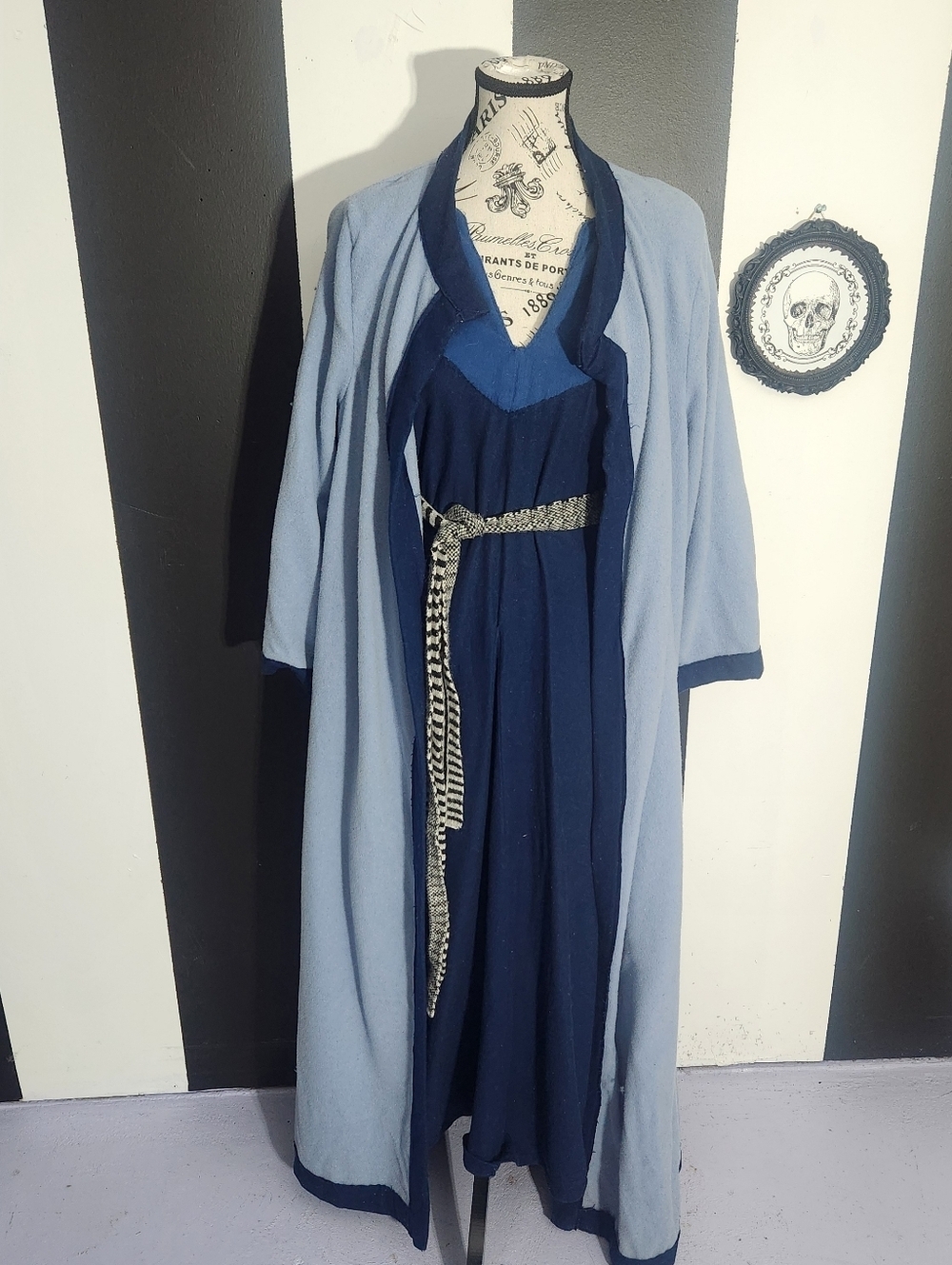 Histotical‎ Replica Viking Dress And Kaftan